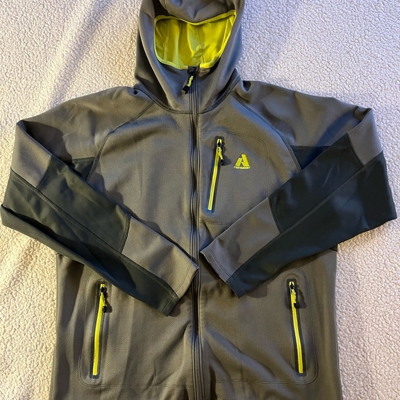 EDDIE BAUER Men’s First Ascent Hangfire Hoodie - lightweight tech - Size XL - Picture 2 of 16